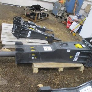 2020 MUSTANG HM1500 - $14,200