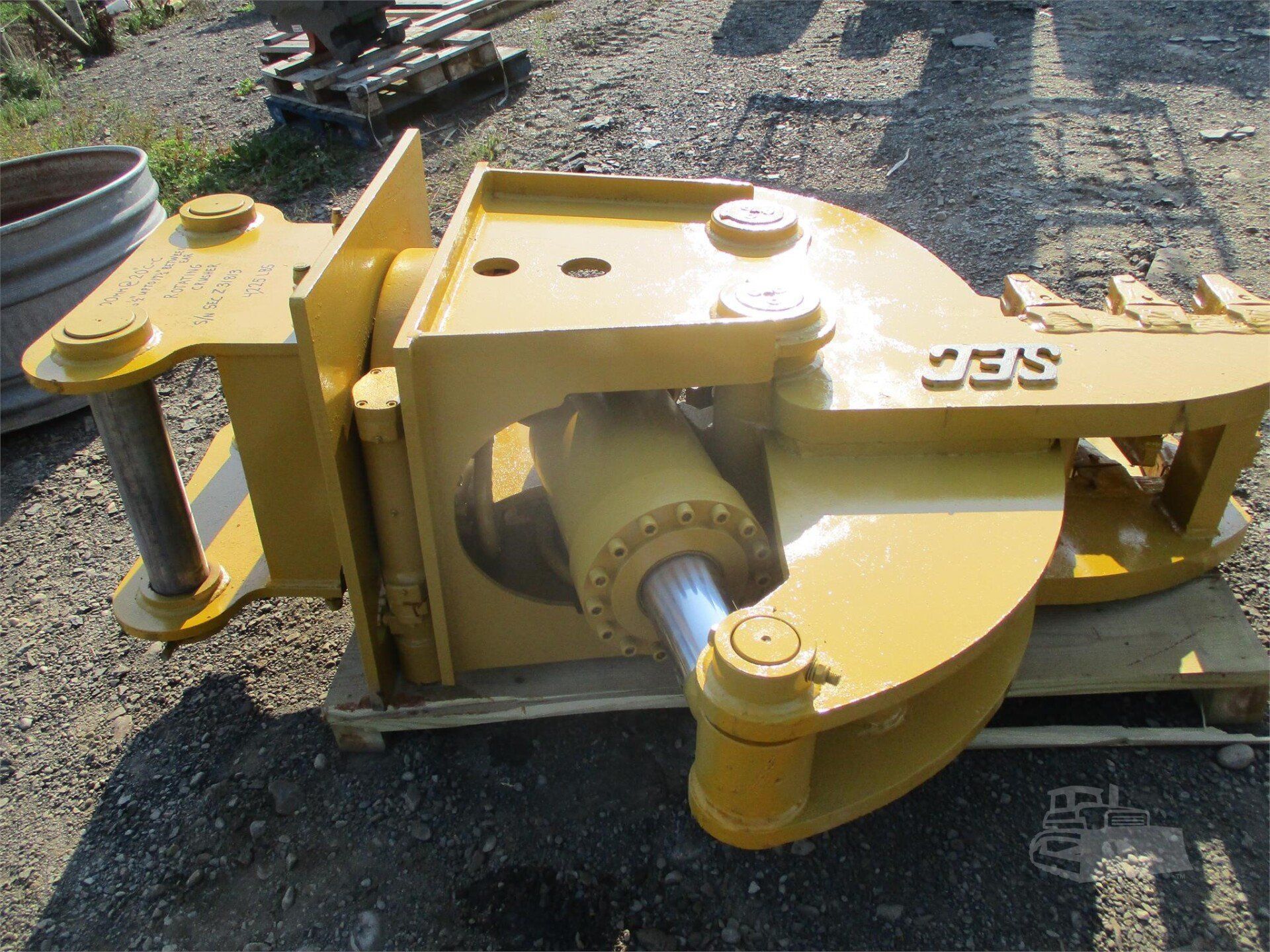 SEC TWIN CYLINDER ROTATING - Image 4